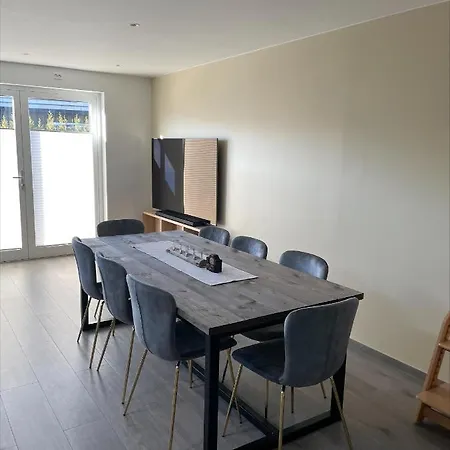 Praktfull Til Utleie Egnet For Barnefamilier